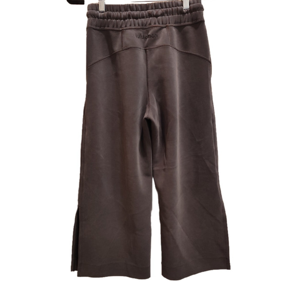 Lululemon Polyester Black Morning Restore Wide Leg Crop Pants Size 4 - Picture 2 of 5